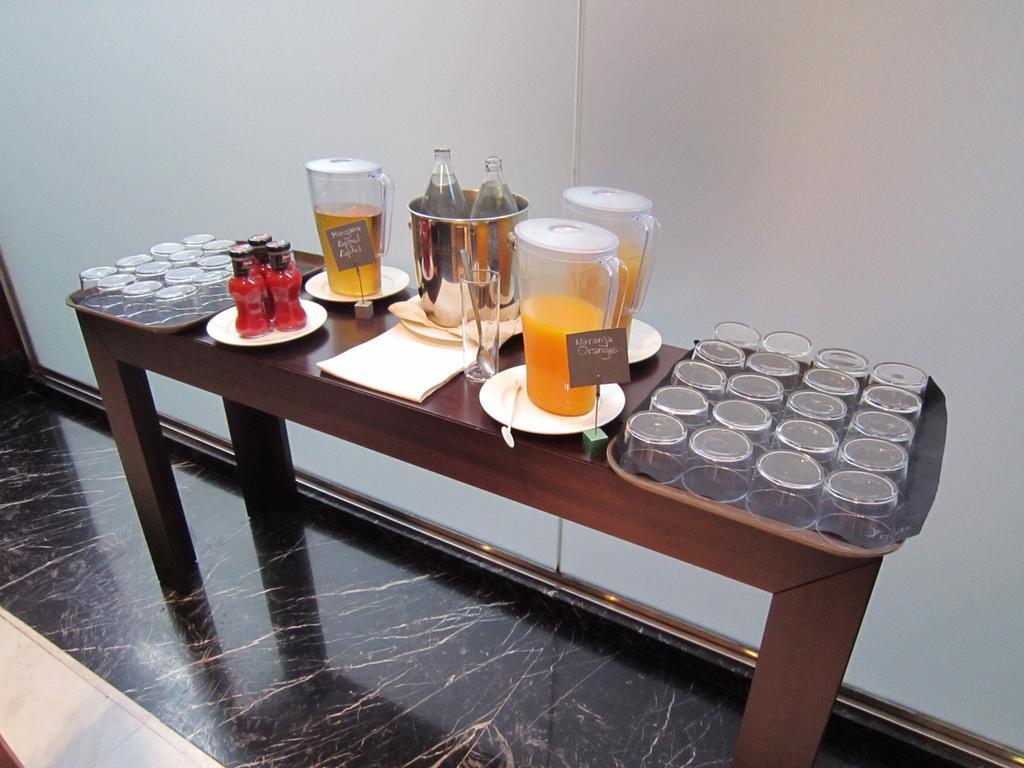Silken Sant Gervasi Hotell Barcelona Eksteriør bilde